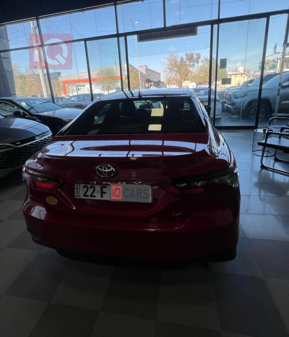 تۆیۆتا کامری